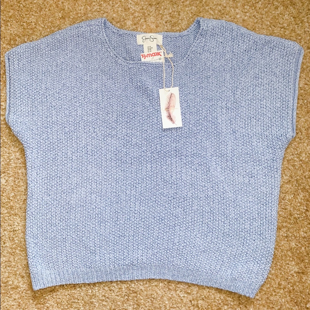 NWT Knit Short Sleeve Top (size Medium)